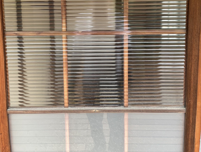 引き戸や障子ガラスの修理交換